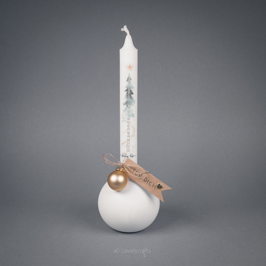 Christbaumkugel mit Kerze